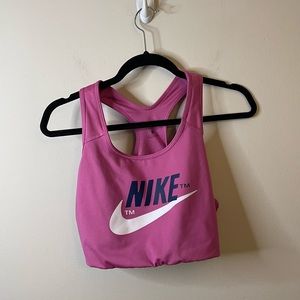 Nike Swoosh Icon Clash Medium Support Pink Sports Bra Athletic Workout